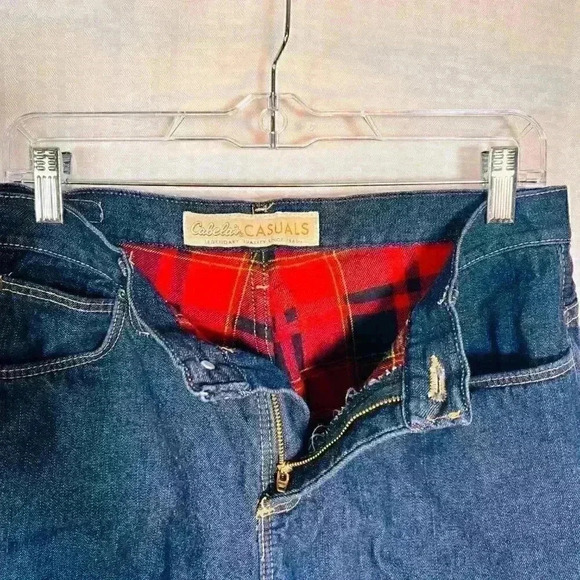 Cabela's Women's 10 Short flannel lined jeans. Straight Leg Denim. Buffalo Red - Picture 3 of 10